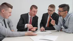 Unlock peace of mind by choosing the perfect financial adviser